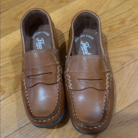 Florsheim Tan Kids Moccasins with Memory Foam - Picture 1 of 4